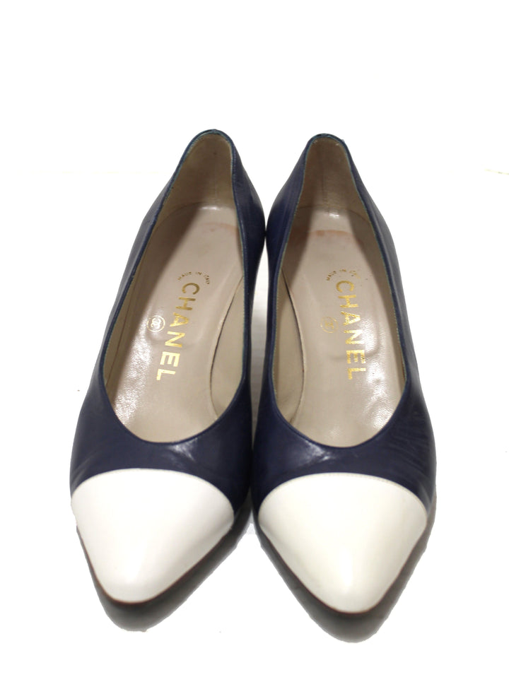 Top Quality Chanel Navy and White Leather Pointed Heel size 35.5