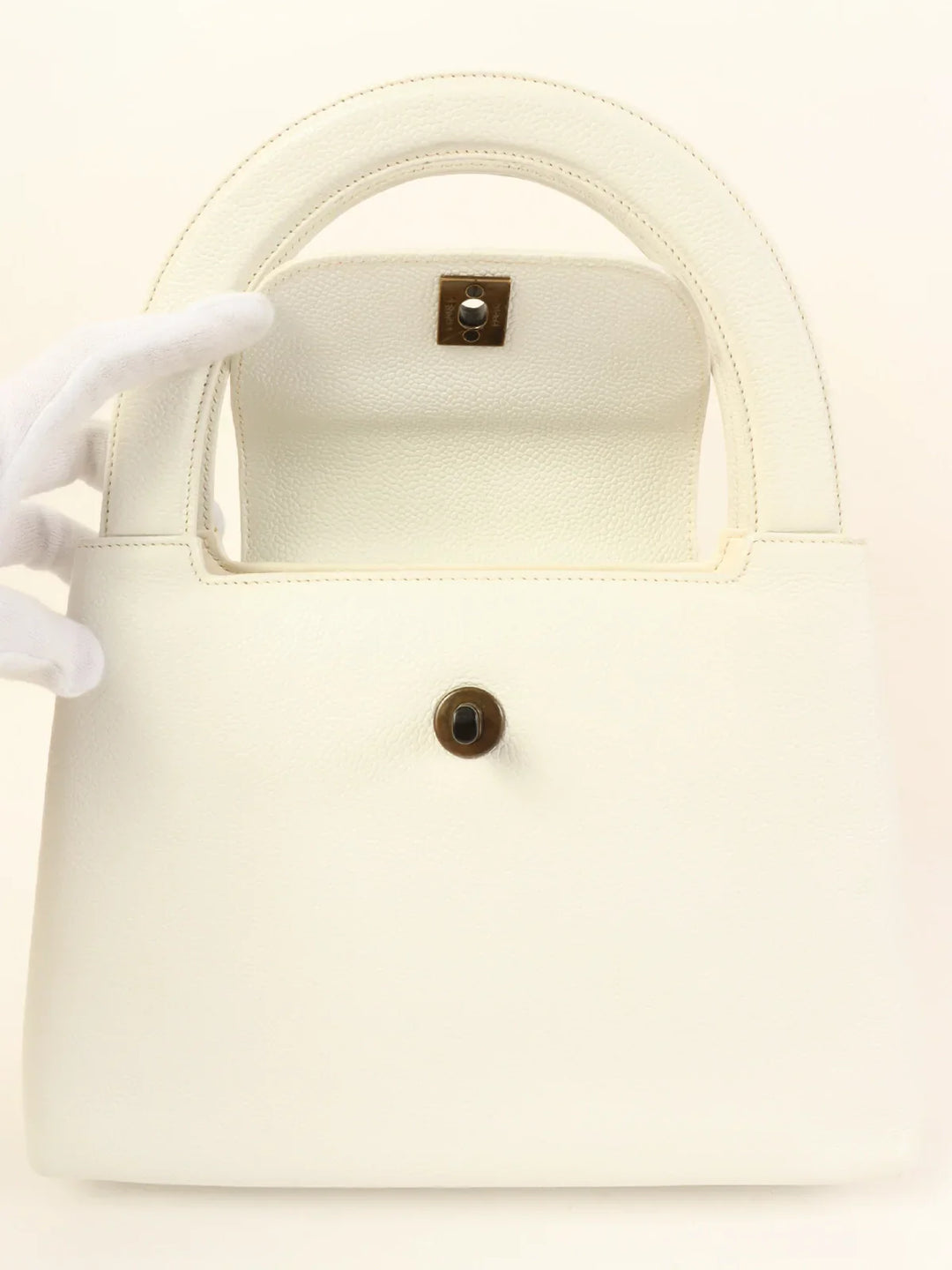Chanel Around 1998 Made Caviar Skin Turn-Lock Top Handle Bag White