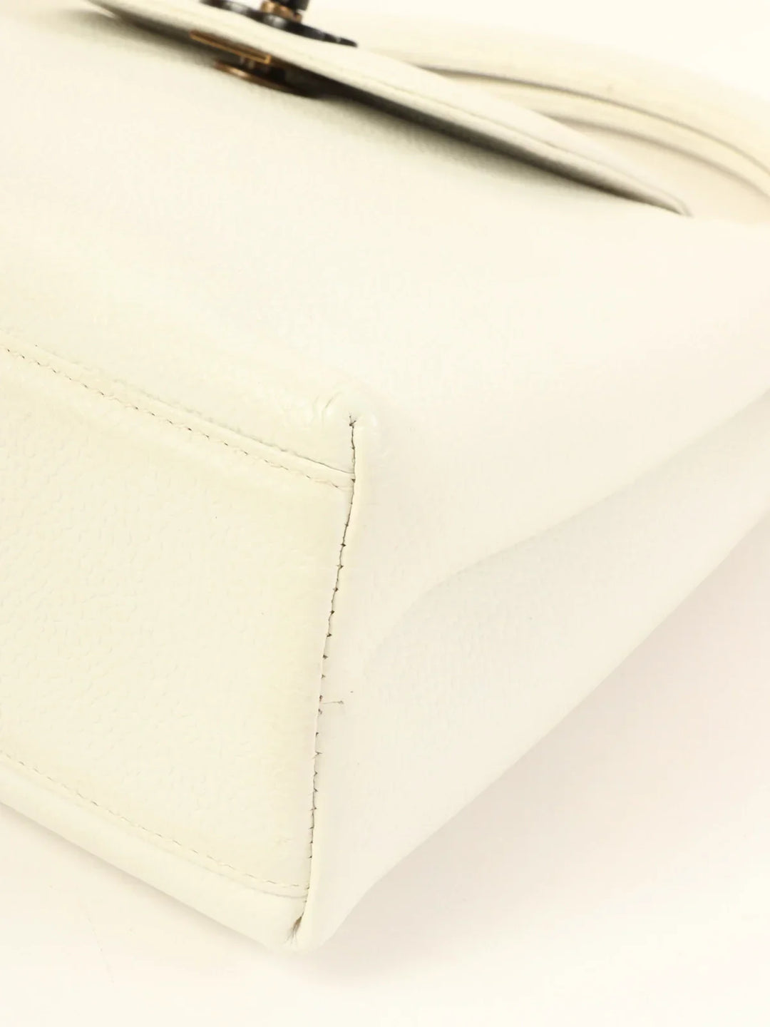 Chanel Around 1998 Made Caviar Skin Turn-Lock Top Handle Bag White