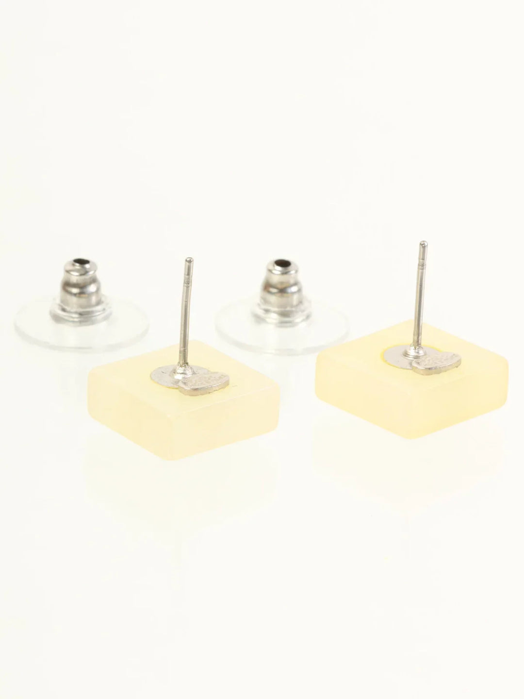 Chanel 2000 Made Square Cc Mark Pierced Earrings Shell/White