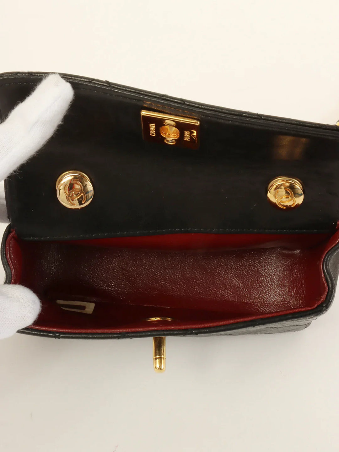 Chanel Around 1990 Made Straight New Turn-Lock Mini Chain Bag Black