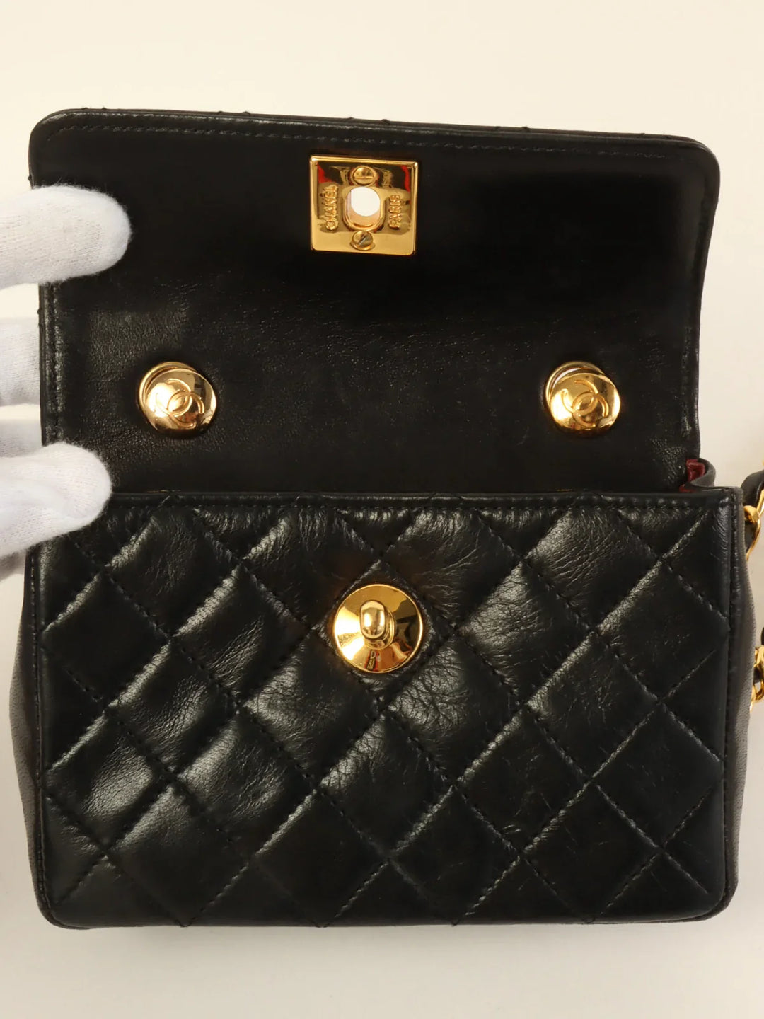 Chanel Around 1990 Made Straight New Turn-Lock Mini Chain Bag Black
