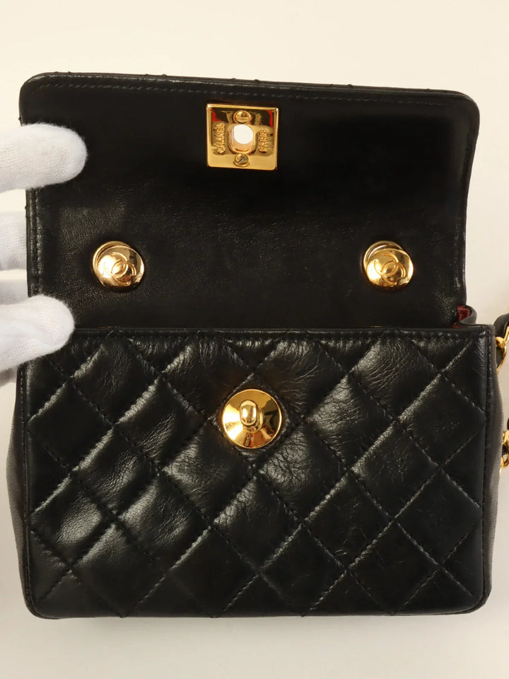 Chanel Around 1990 Made Straight New Turn-Lock Mini Chain Bag Black