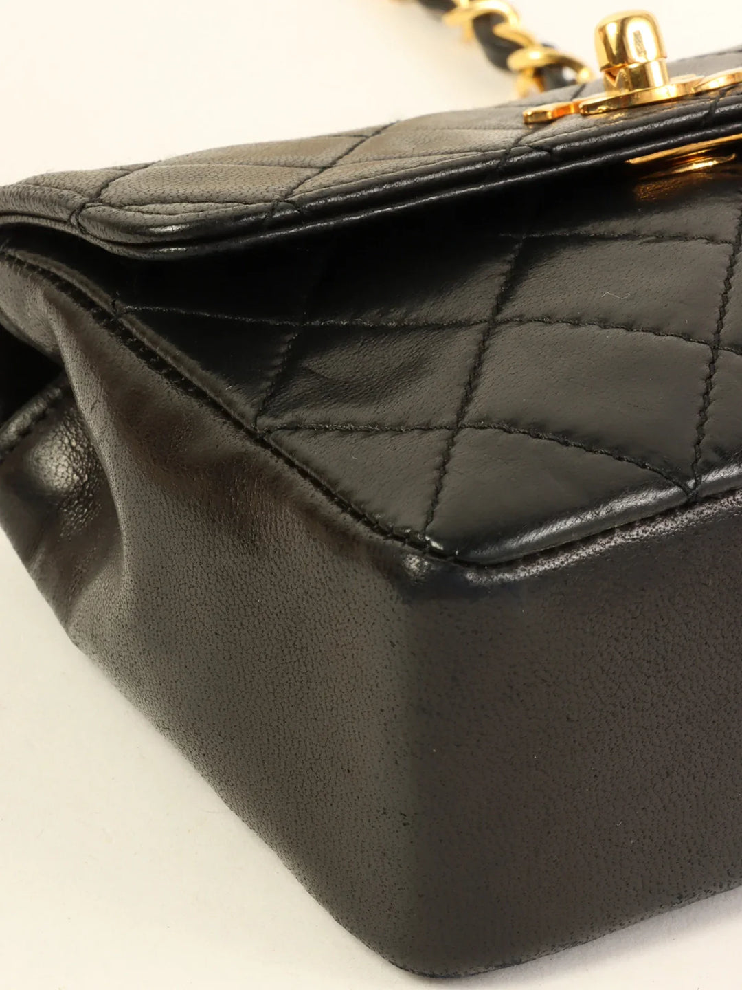 Chanel Around 1990 Made Straight New Turn-Lock Mini Chain Bag Black