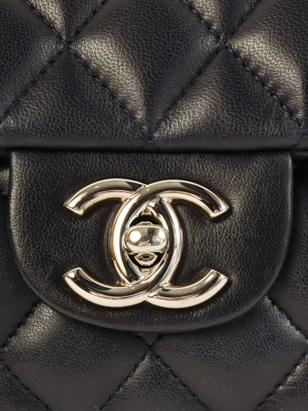 Chanel Around 2008 Made East West Classic New Chain Bag Navy