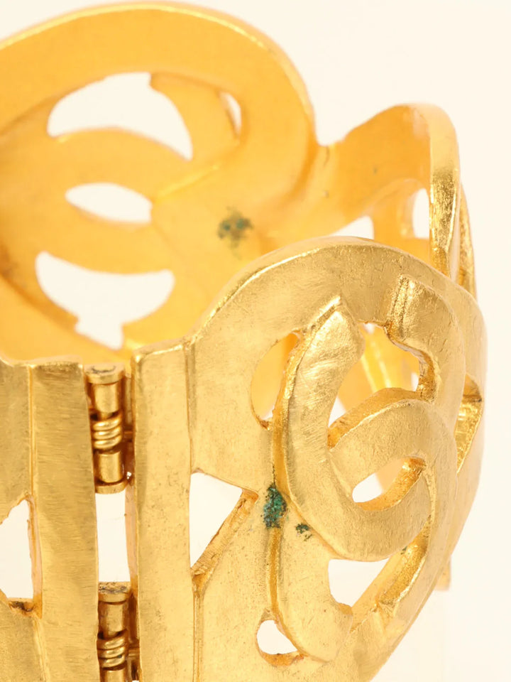 Chanel 1995 Made Cc Mark Heart Cutout Bangle Gold