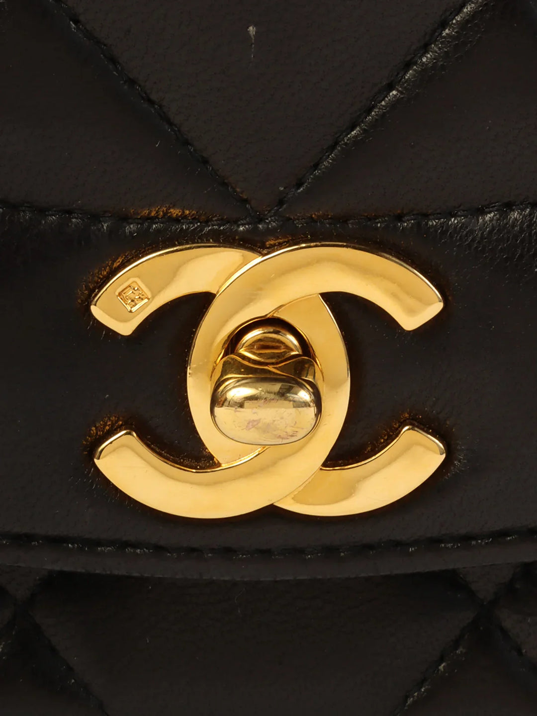 Chanel Around 1992 Made Diana New Chain Bag 22Cm Black