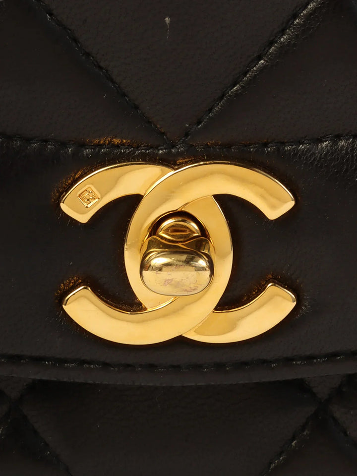 Chanel Around 1992 Made Diana New Chain Bag 22Cm Black
