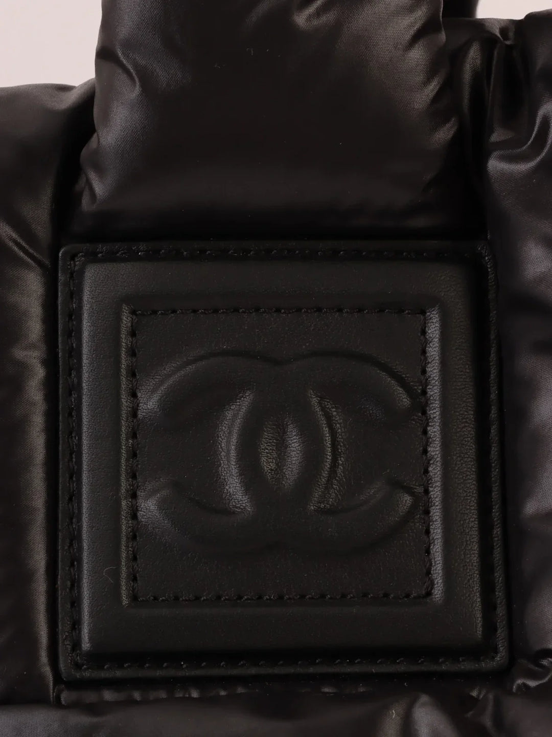 Chanel Around 2009 Made Nyon Cc Cocoon Tote Bag Black