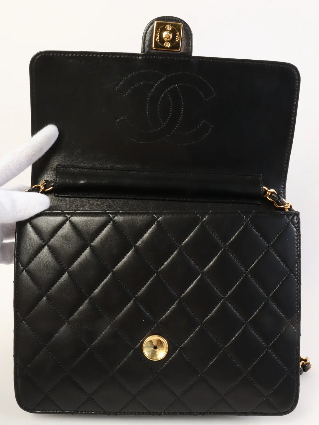 Chanel Around 1998 Made Straight New Cc Mark Plate Chain Bag Black