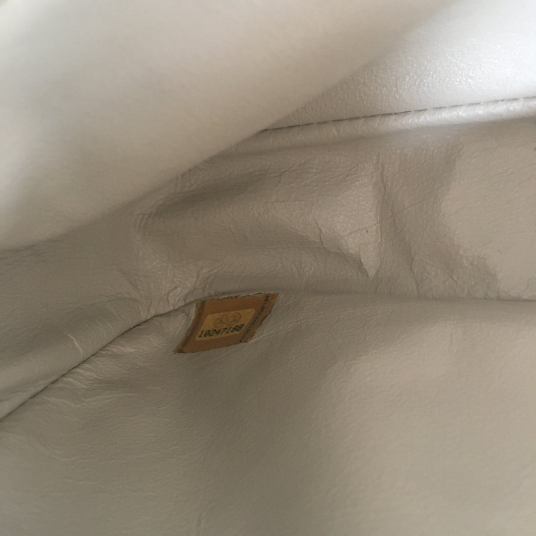 Top Quality Chanel Camera Shoulder Bag in Beige Leather