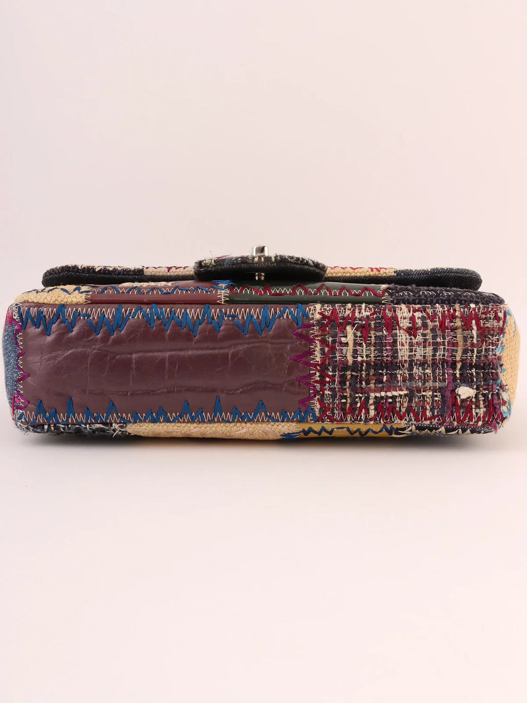 Top Quality Chanel Around 2012 Made Denim Patchworks Turn-Lock Chain Bag Indigo/Multi