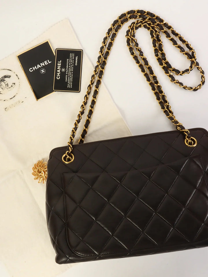 Chanel Around 1995 Made Cc Mark Sun Motif Charm Chain Tote Bag Black