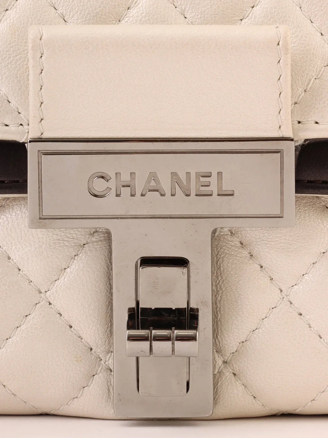 Chanel Around 2008 Made Bicolor 2.55 Chain Shoulder Bag Pearl White/Black