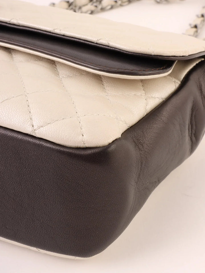 Chanel Around 2008 Made Bicolor 2.55 Chain Shoulder Bag Pearl White/Black