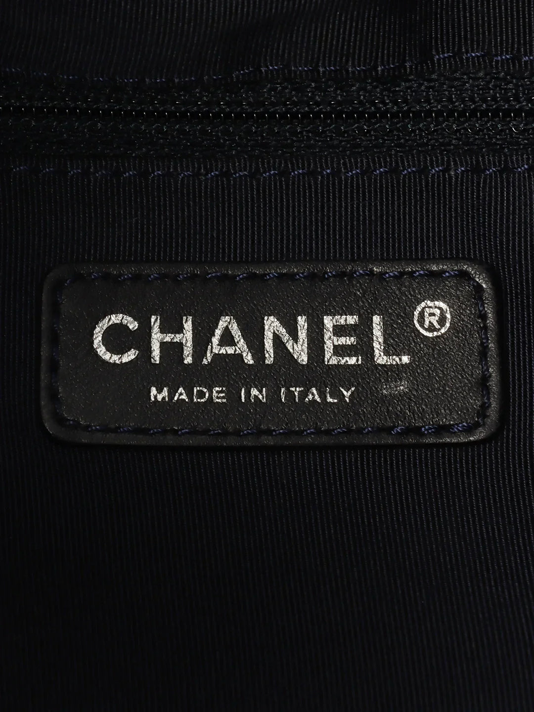 Chanel Around 2009 Made Denim Cc Mark Stitch Tote Bag Indigo/Red