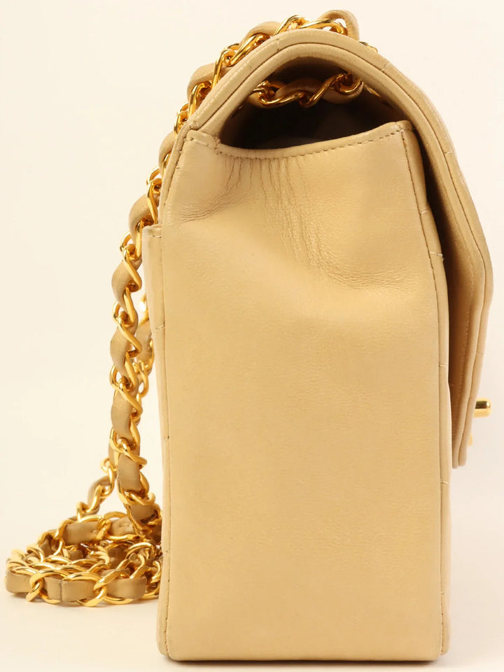 Chanel Around 1995 Made Chevron Stitch V New Turn-Lock Chain Bag Beige