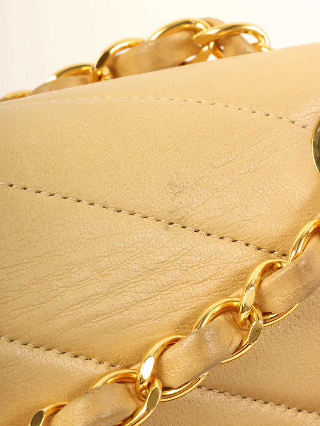 Chanel Around 1995 Made Chevron Stitch V New Turn-Lock Chain Bag Beige