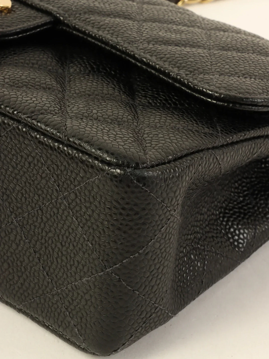 Chanel Around 2003 Made Caviar Skin Classic New Chain Bag 23Cm Black