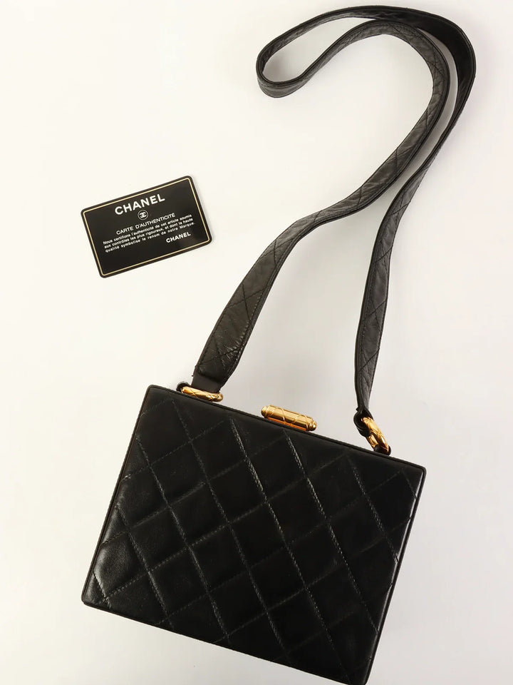 Chanel Around 1990 Made Cc Mark Stitch Metal Clasp Box Shouder Bag Black