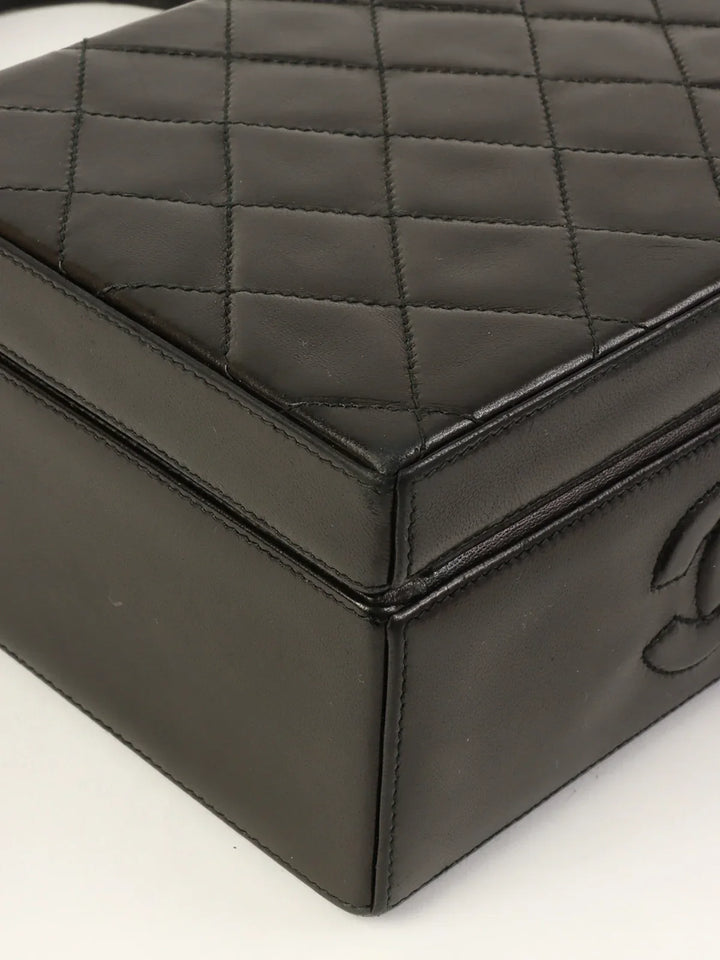 Chanel Around 1990 Made Cc Mark Stitch Metal Clasp Box Shouder Bag Black