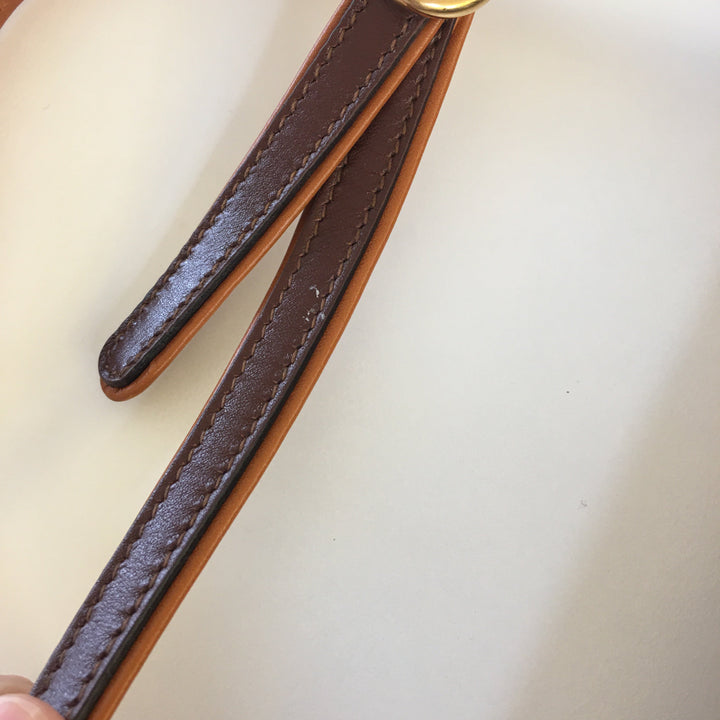 GUCCI Crossbody Bag in Brown Leather
