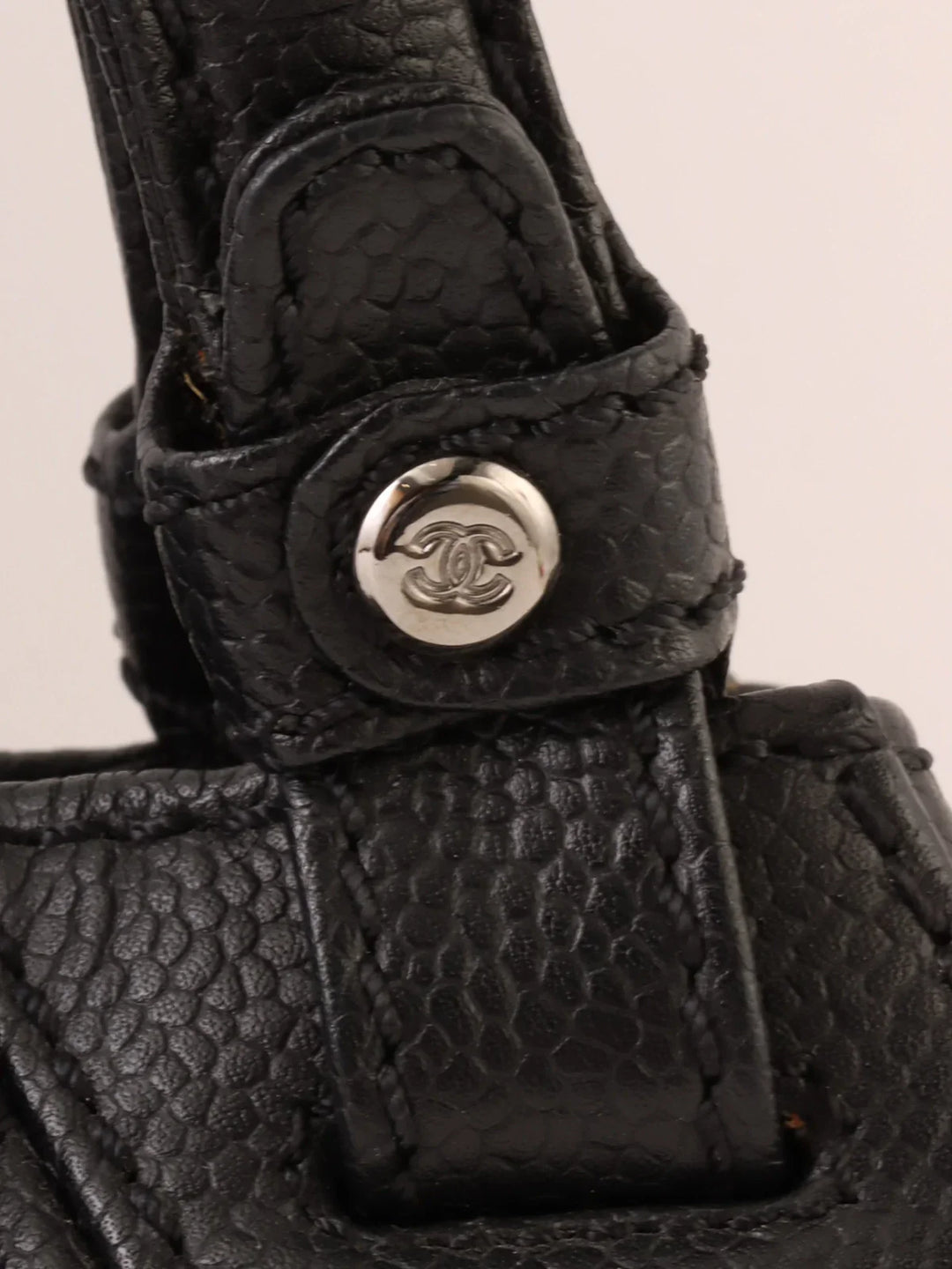Chanel Around 2005 Made Caviar Skin 2.55 Shoulder Bag Black
