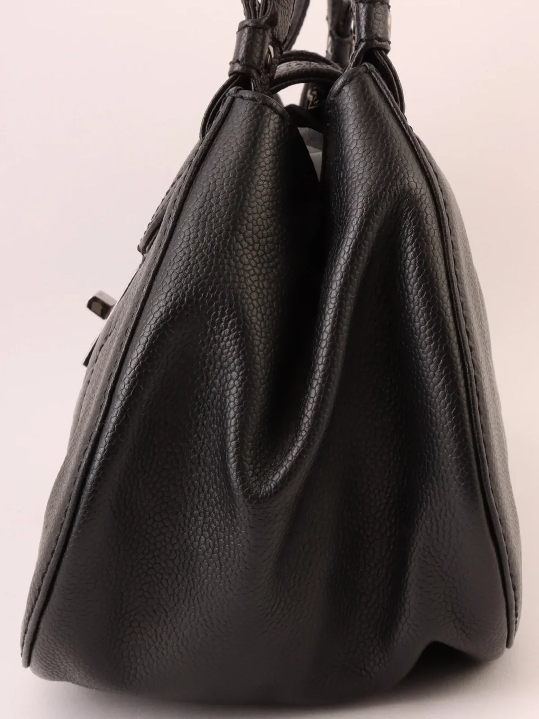 Chanel Around 2005 Made Caviar Skin 2.55 Shoulder Bag Black
