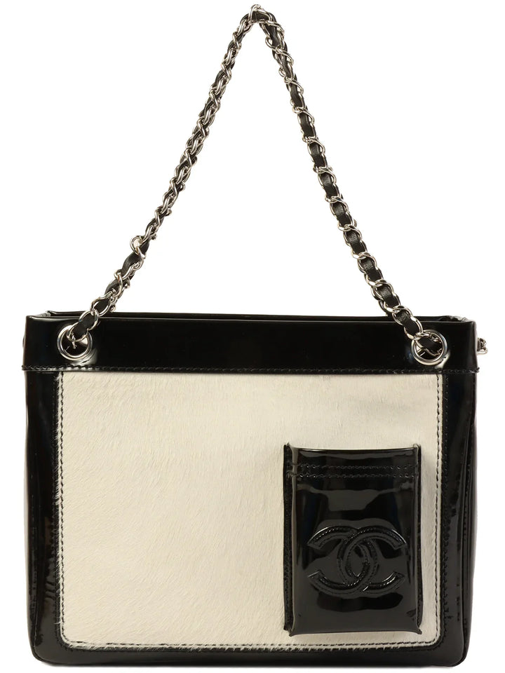 Chanel Around 2005 Made Unborn Calf Patent Conbination Cc Mark Stitch Chain Tote Bag White/Black