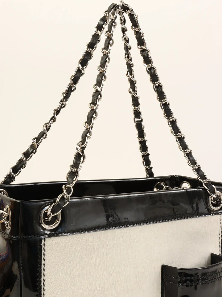 Chanel Around 2005 Made Unborn Calf Patent Conbination Cc Mark Stitch Chain Tote Bag White/Black