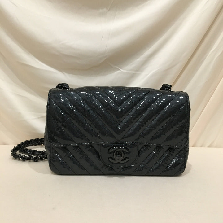 Chanel Black Chevron Patent Black Hardware Single New Shoulder Bag Sku# 75886