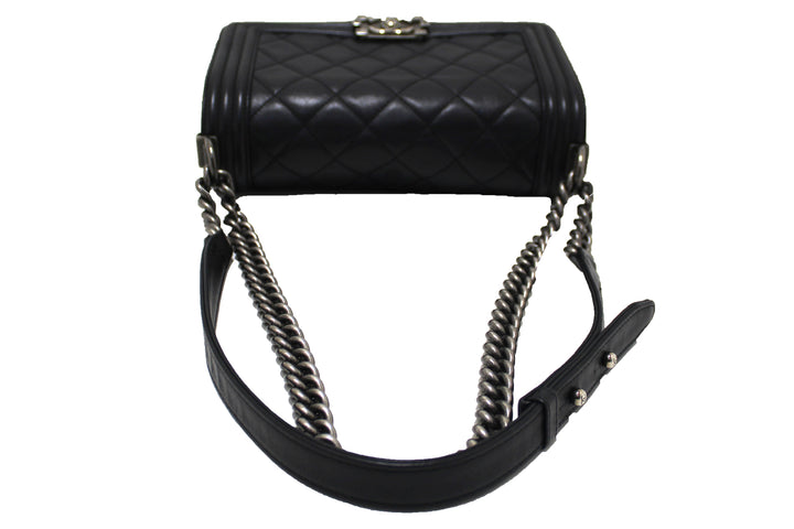 Top Quality Chanel Black Quilted Calfskin Old Medium Boy Shoulder Bag