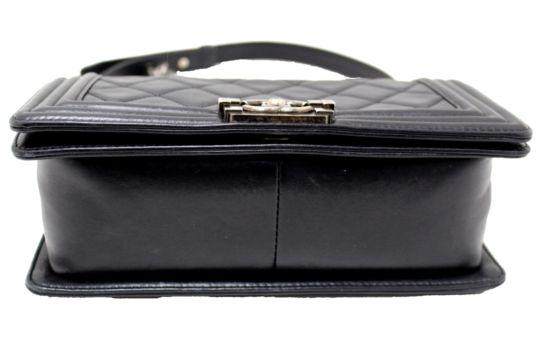Top Quality Chanel Black Quilted Calfskin Old Medium Boy Shoulder Bag
