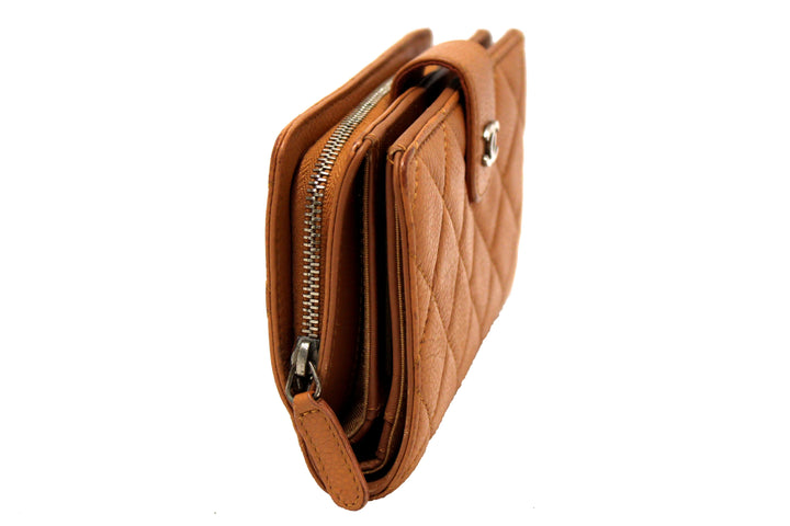 Top Quality Chanel Vintage Brown Quilted Caviar Leather Bifold Wallet