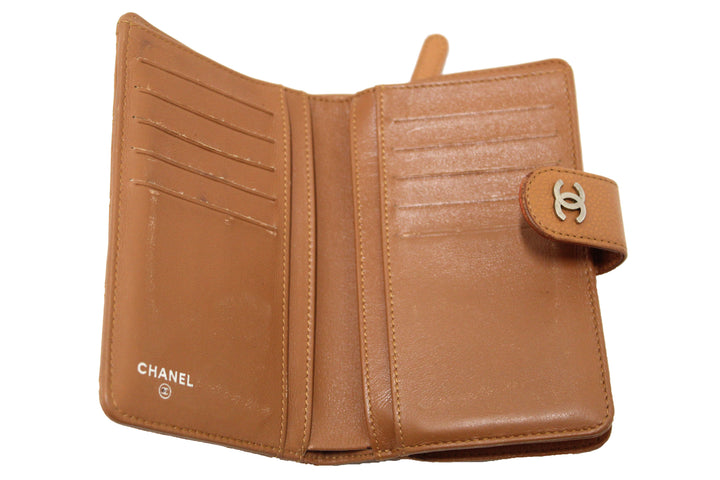 Top Quality Chanel Vintage Brown Quilted Caviar Leather Bifold Wallet