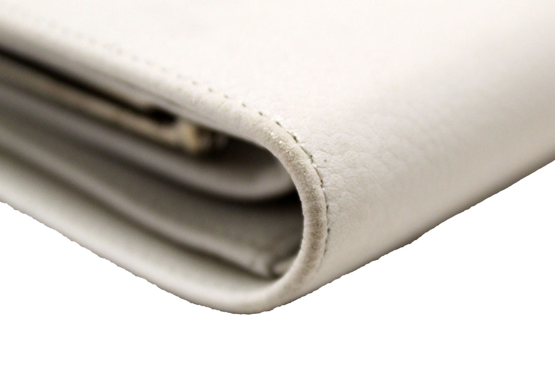 Top Quality Chanel Vintage White Caviar CC Leather Classic Long Wallet