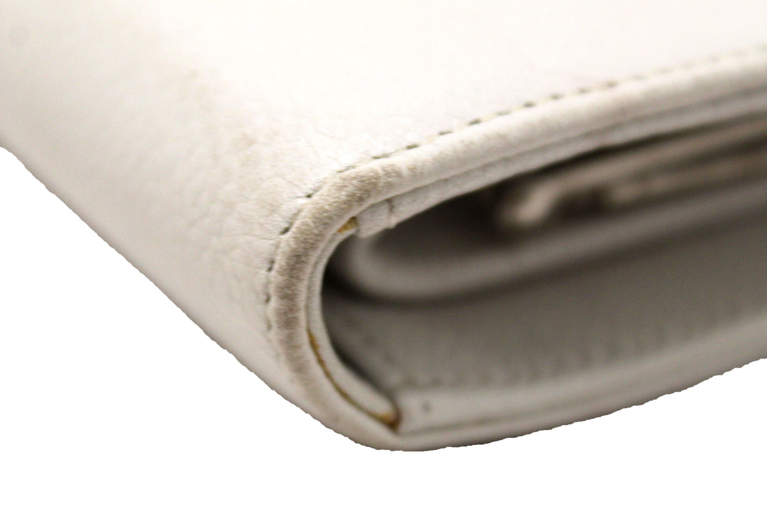 Top Quality Chanel Vintage White Caviar CC Leather Classic Long Wallet