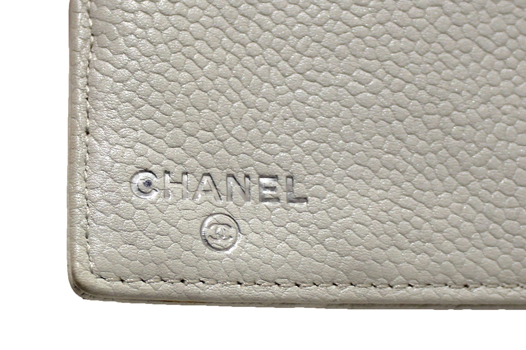 Top Quality Chanel Vintage White Caviar CC Leather Classic Long Wallet