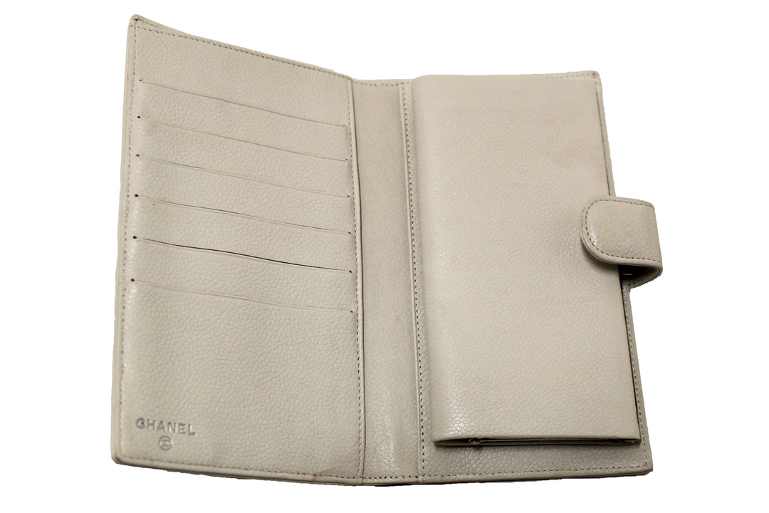Top Quality Chanel Vintage White Caviar CC Leather Classic Long Wallet