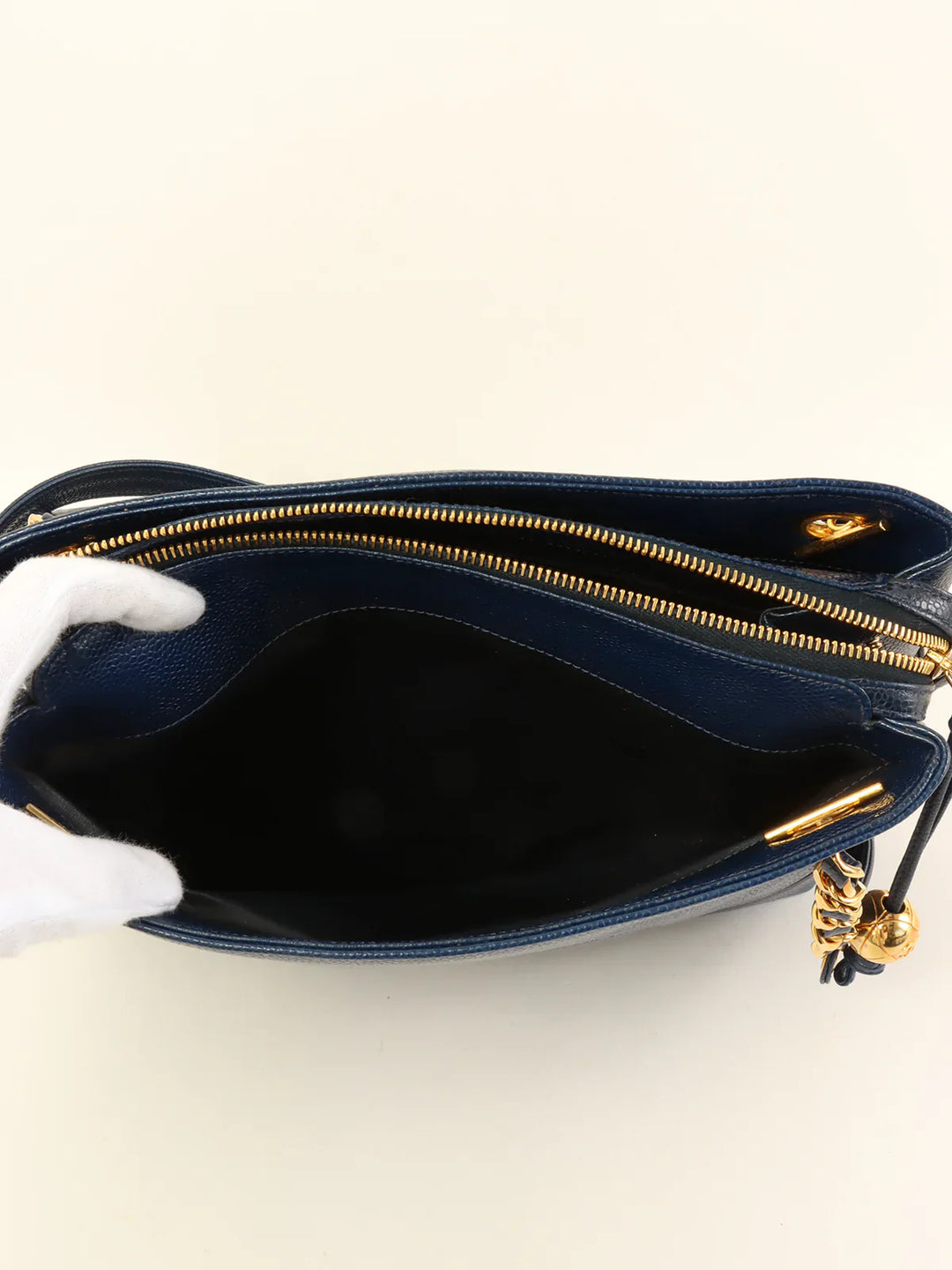 Chanel Around 1992 Made Caviar Skin Cc Mark Stitch Chain Tote Bag Navy