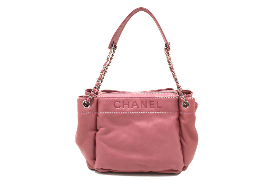 Chanel Pink Lambskin Leather Shoulder Bag | Italystation.com