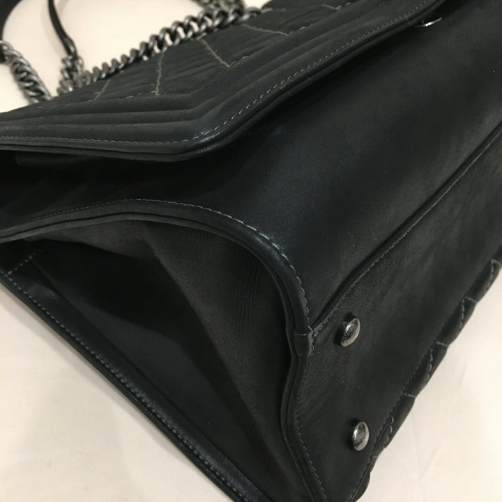 Chanel Black Leather Large Boy Shoulder Bag Sku# 76345