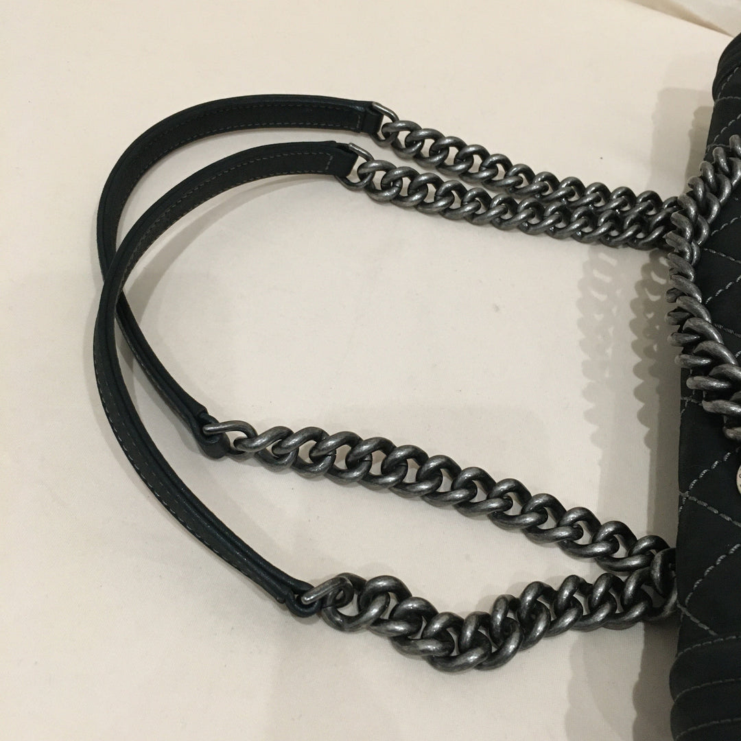Chanel Black Leather Large Boy Shoulder Bag Sku# 76345