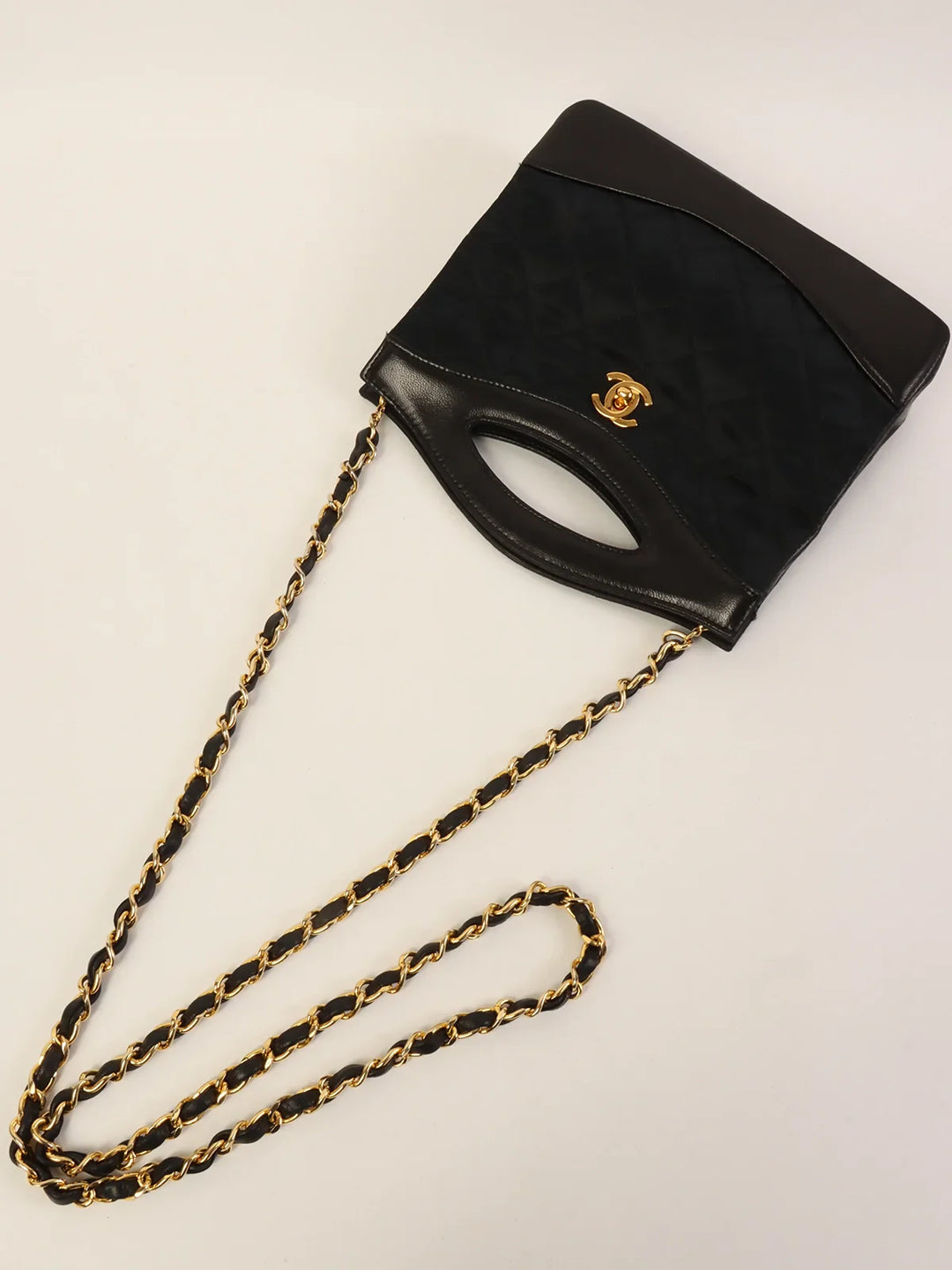 Chanel Around 1990 Made Leather Satin Combination Turn-Lock 2Way Chain Bag Black