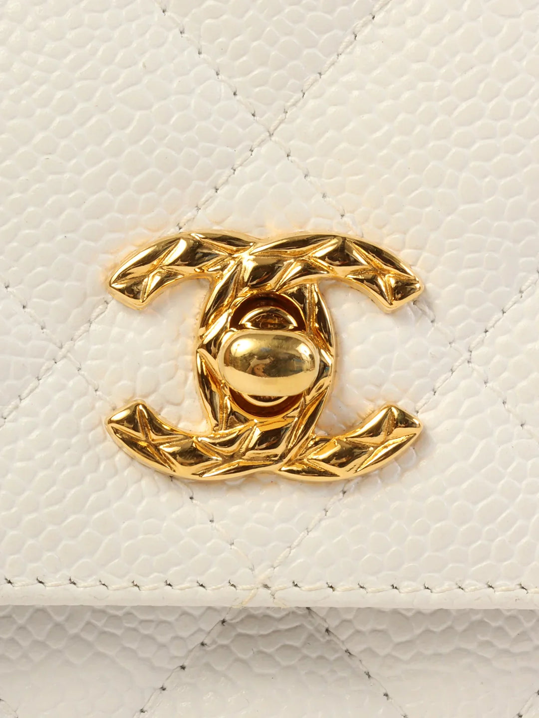 Chanel Around 1992 Made Caviar Skin Turn-Lock Ball Charm Chain Bag White