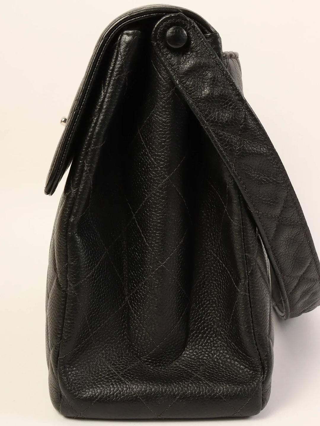 Chanel Around 1997 Made Caviar Skin Turn-Lock Shoulder Bag Black