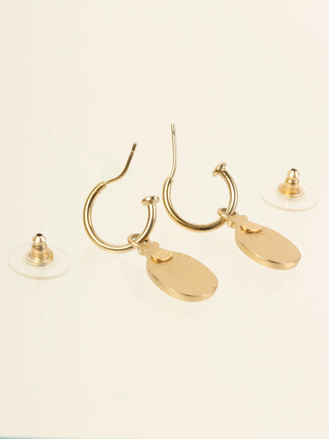 Chanel 2007 Ladybug Motif Cc Mark Swing Pierced Earrings Gold/Ivory/Pink