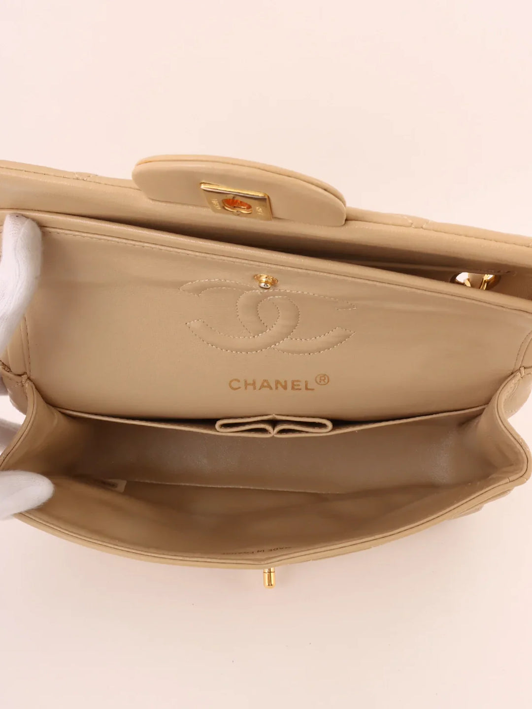 Chanel Around 2010 Made Classic New Chain Bag 23Cm Beige