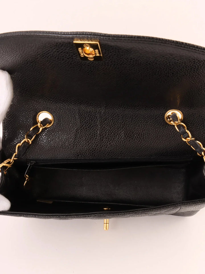 Chanel Around 1992 Made Caviar Skin Diana New Chain Bag 22Cm Black