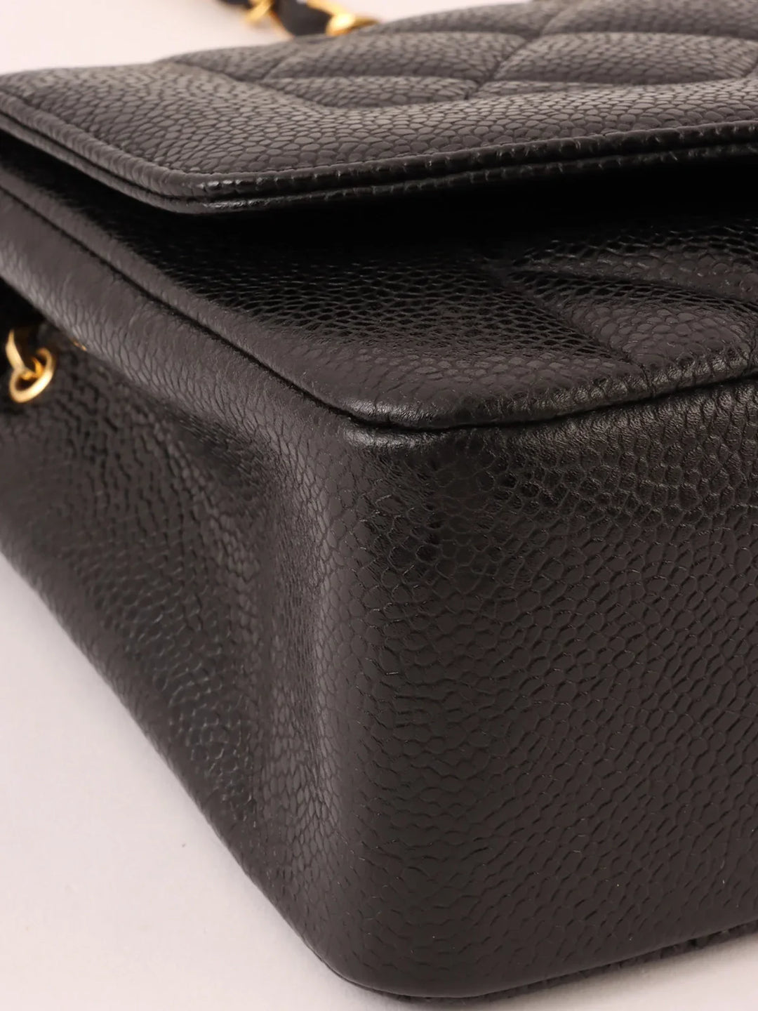 Chanel Around 1992 Made Caviar Skin Diana New Chain Bag 22Cm Black